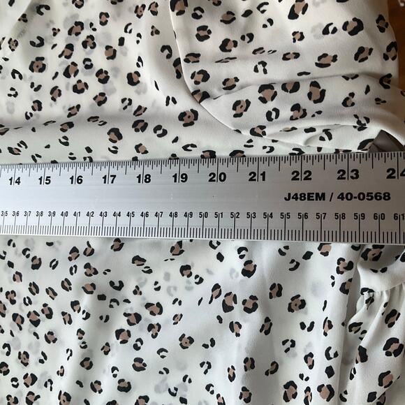 Elle Women’s 3/4 Sleeve Leopard Print Semi Sheer Blouse size XL, Off White - Picture 3 of 9